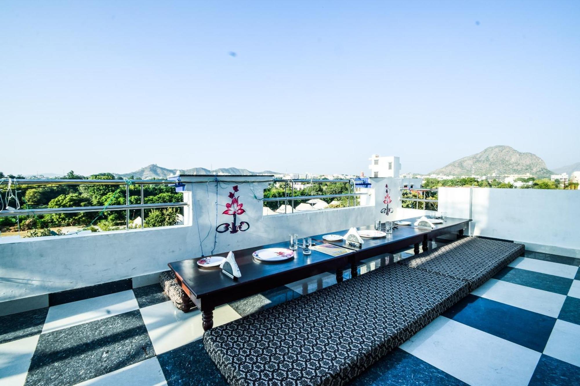 Hotel O Blue Lotus Pushkar Dış mekan fotoğraf